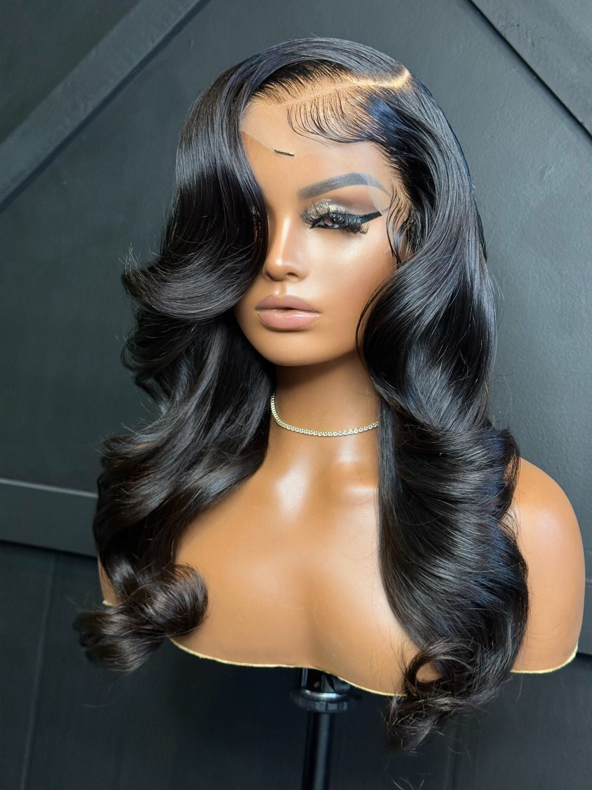 Éclat Body Wave ||13×4HD Lace Wig – 180% Density